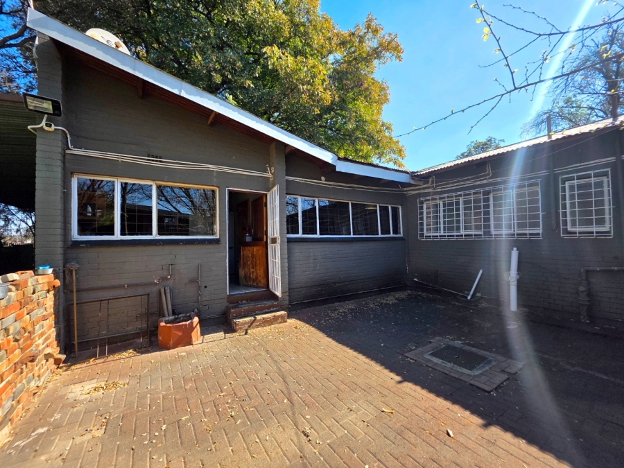 16 Bedroom Property for Sale in Universitas Free State